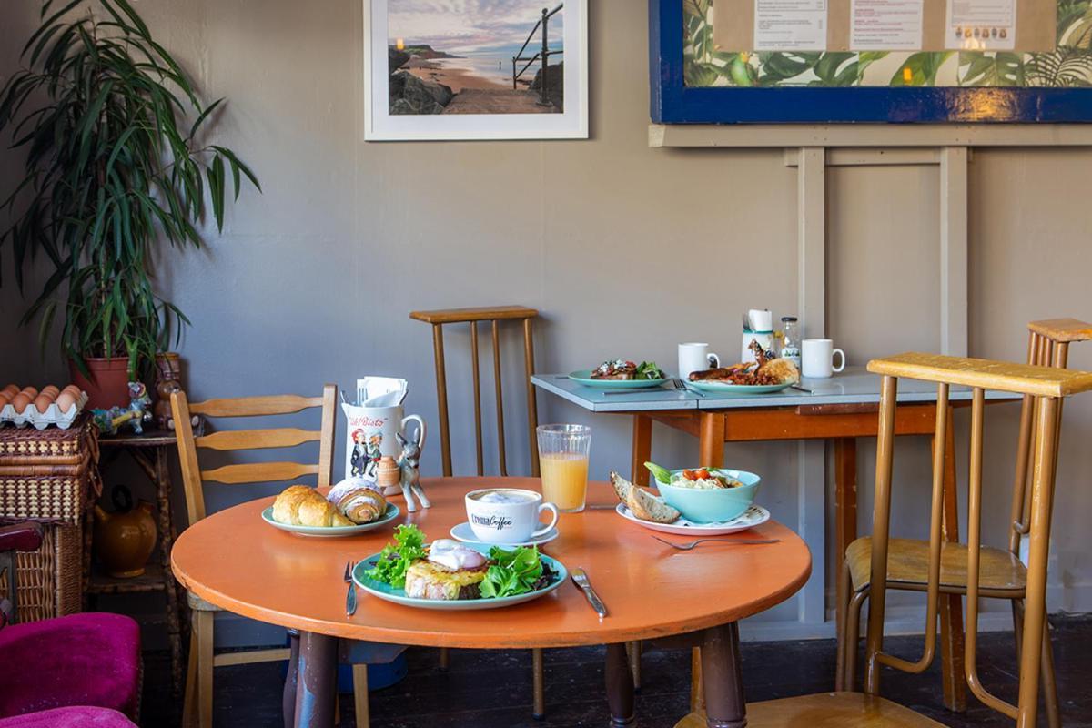 The Bear Bread Bakery B&B, Ensuite Rooms Above The Bakery, Colyton Buitenkant foto